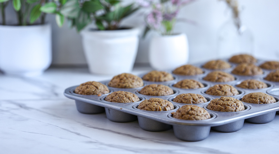 gluten-free applesauce mini muffins
