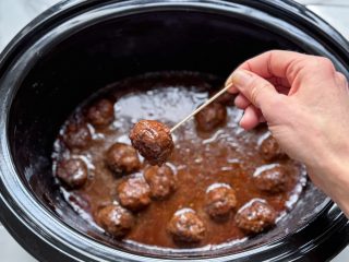 Healthy Crockpot Meatballs