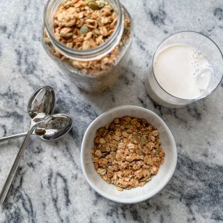 Oil-free sugar-free granola